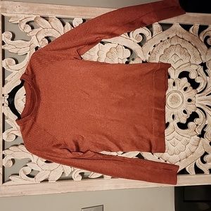 Lululemon training top